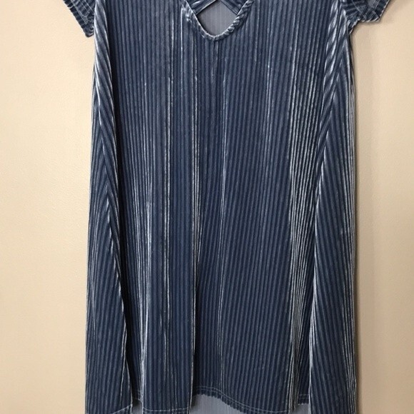 She + Sky blue Silver Gray Cut Velvet Shift Dress X Keyhole Back size small - Picture 11 of 11